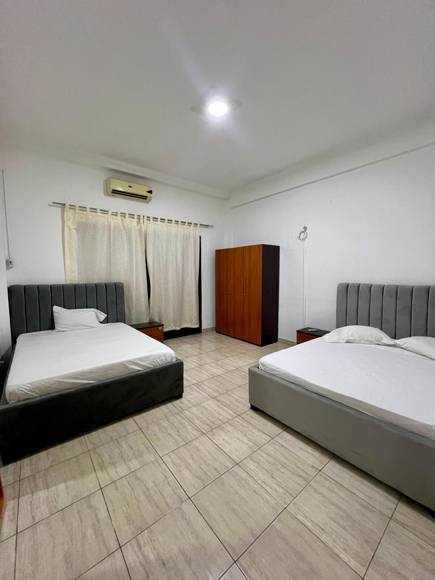 Africa Em Zona Comercial De Luanda Apartment ภายนอก รูปภาพ